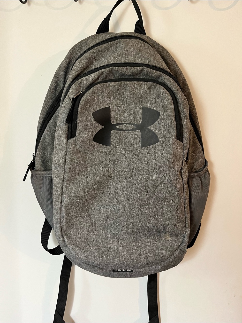 Under Armour Gray Heather Men's Backpack with Black Logo